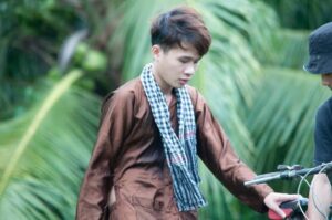 1. Nguồn Gốc Của Cụm Từ "Phèn" Trong Ngôn Ngữ Mạng