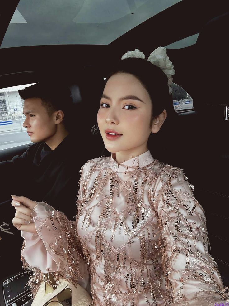 Được chú ý nhiều hơn sau khi công khai chuyện tình cảm