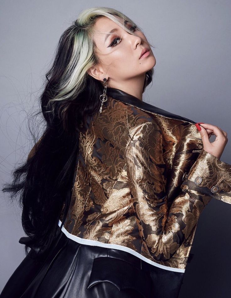 Bùng Nổ Cùng 2NE1: Định Nghĩa Lại Khái Niệm "Girlcrush"